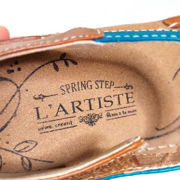 L'artiste Caicos Spring Step Turquoise & Brown Leather Mary Jane Flat Shoes - Picture 7 of 14